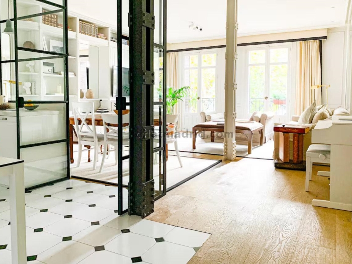Spacious Apartment in Retiro of 3 Bedrooms #2011 in Madrid