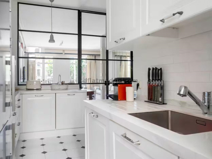 Spacious Apartment in Retiro of 3 Bedrooms #2011 in Madrid