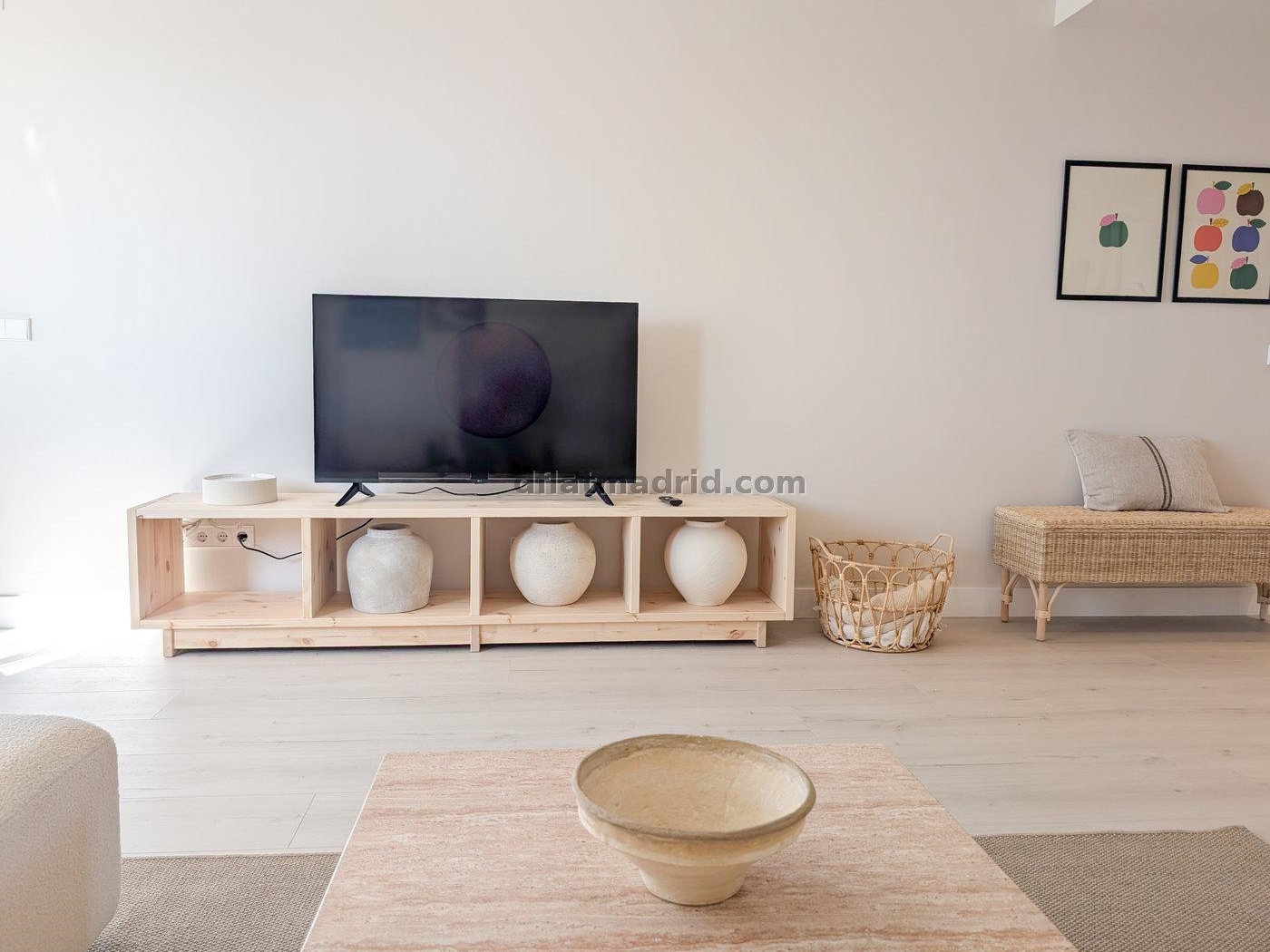 Atico Amplio en Chamartin de 3 Dormitorios con terraza #2014 en Madrid