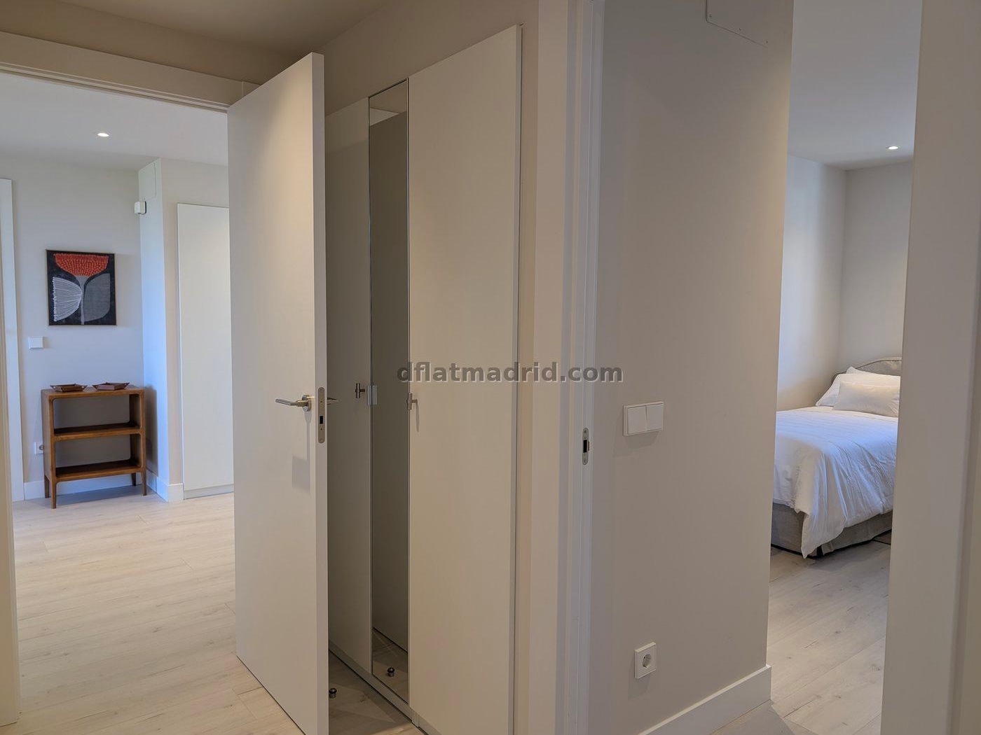 Atico Amplio en Chamartin de 3 Dormitorios con terraza #2014 en Madrid