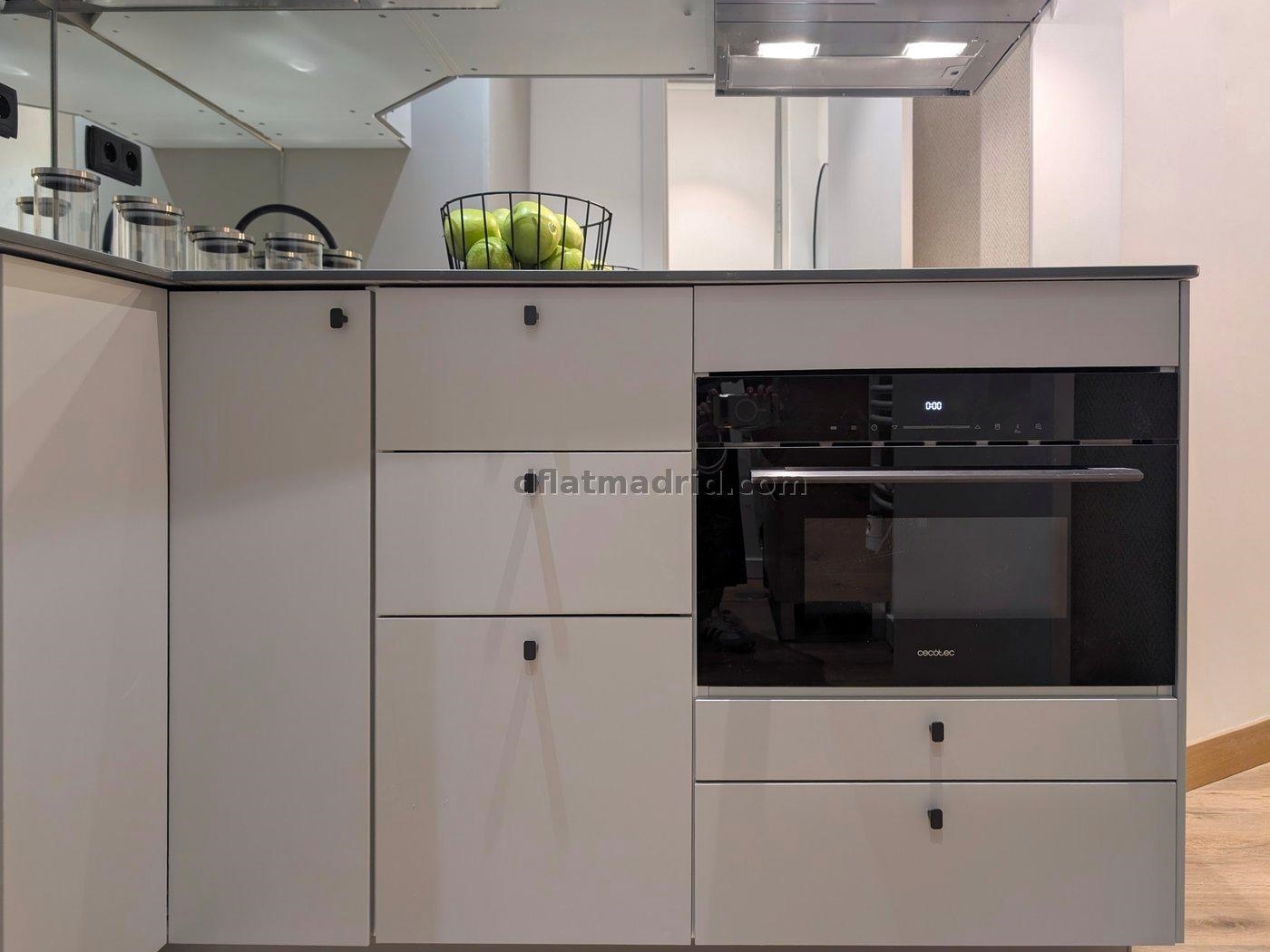 Apartamento Acogedor en Chamberi de 2 Dormitorios #2019 en Madrid