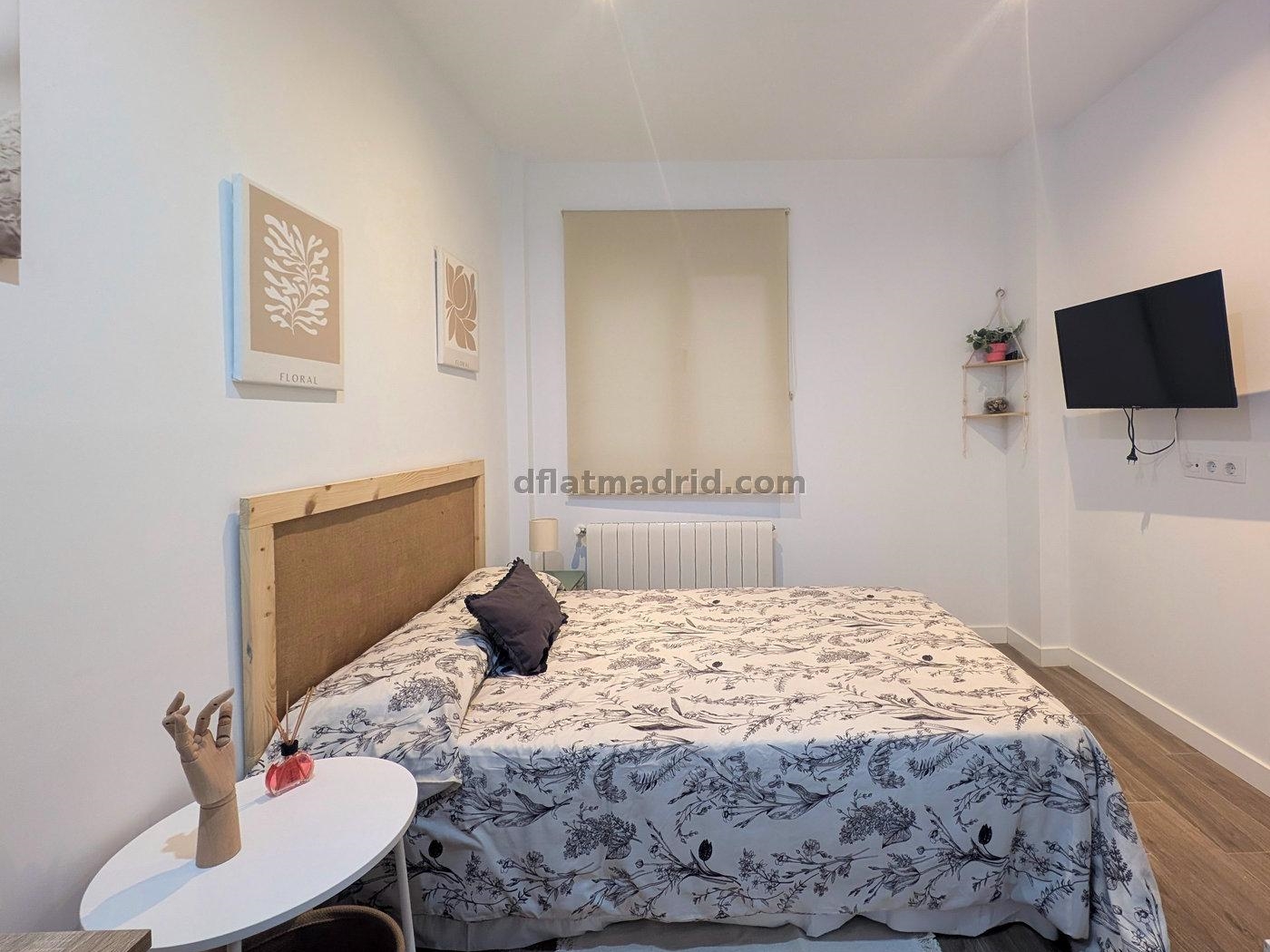 Apartamento en Tetuan de 1 Dormitorio #2027 en Madrid
