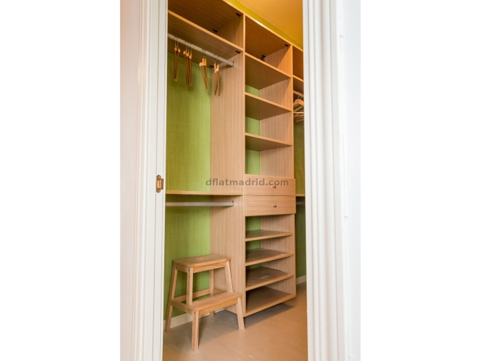 Apartamento en Centro de 1 Dormitorio #2033 en Madrid
