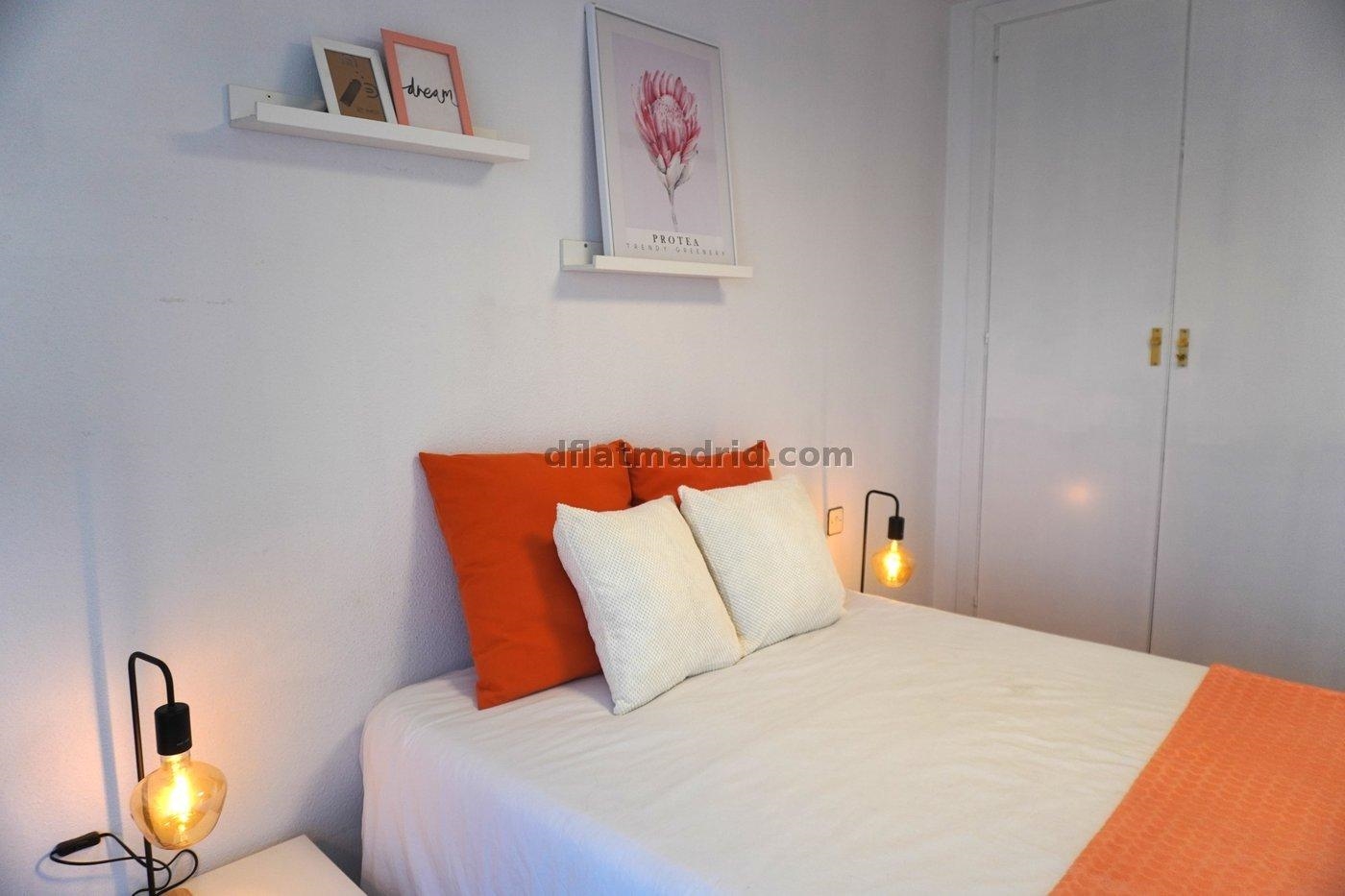 Apartamento Amplio en Tetuan de 3 Dormitorios #2040 en Madrid