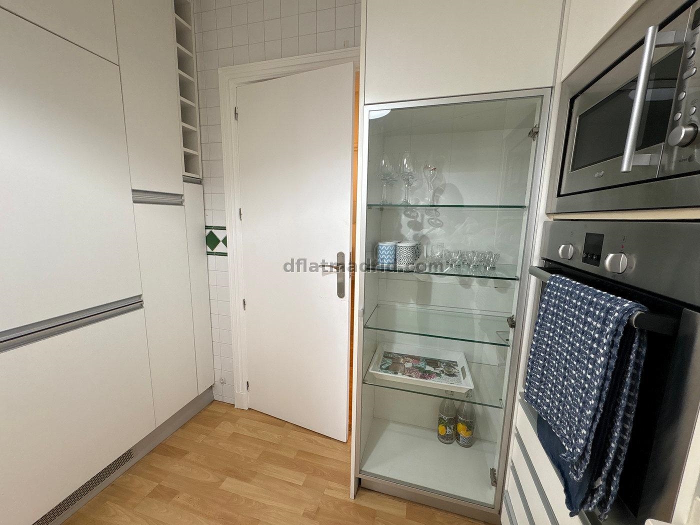 Apartment in Retiro of 2 Bedroom #2041 in Madrid