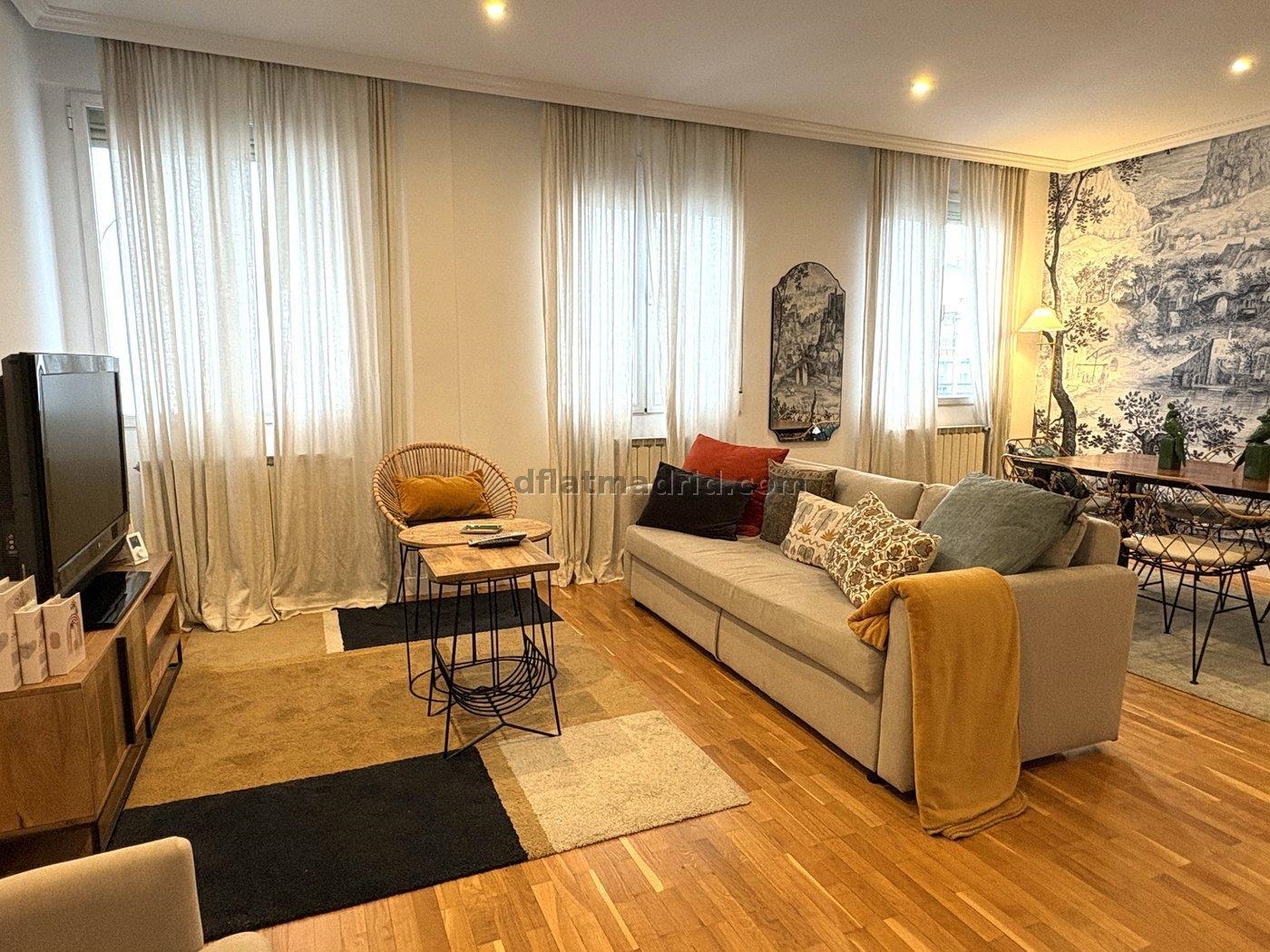 Apartment in Retiro of 2 Bedroom #2041 in Madrid