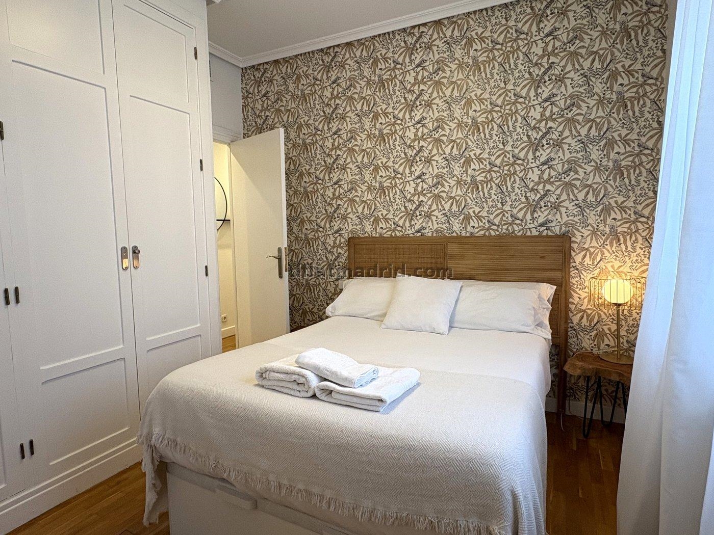 Apartment in Retiro of 2 Bedroom #2041 in Madrid