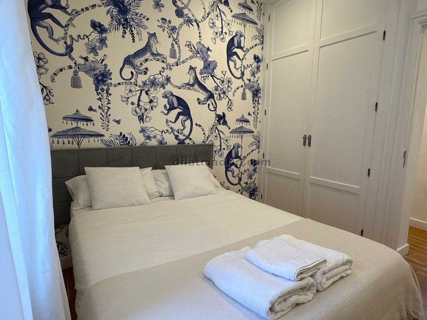 Apartment in Retiro of 2 Bedroom #2041 in Madrid