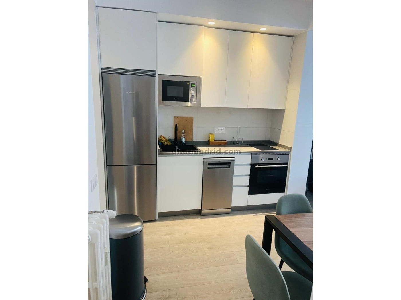Apartamento Amplio en Chamberi de 3 Dormitorios #2043 en Madrid