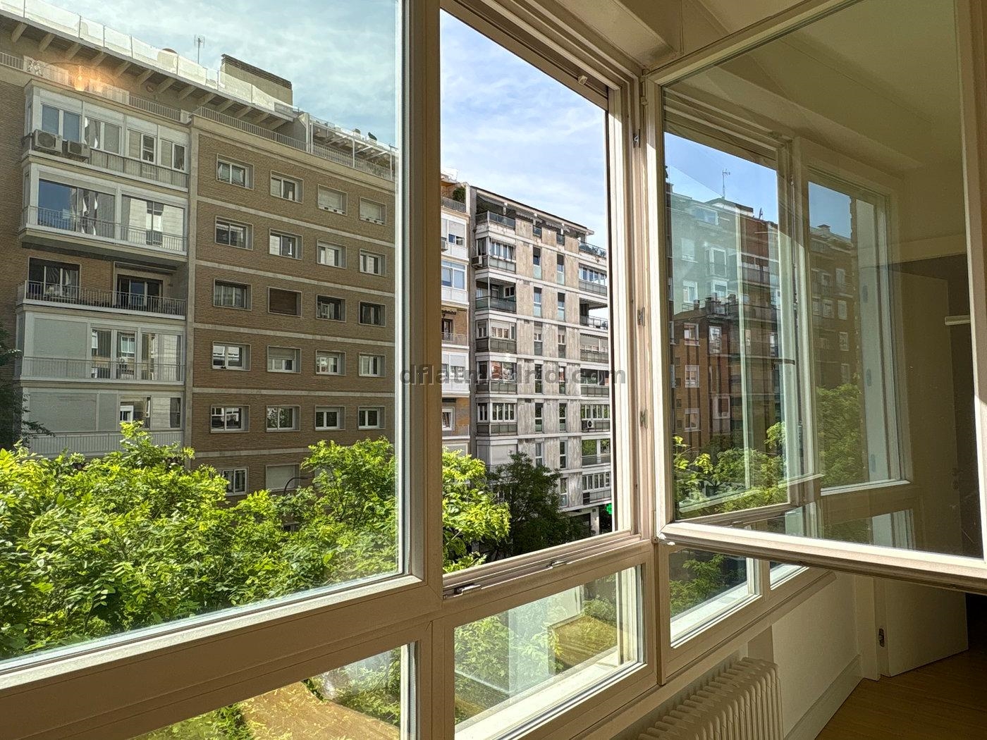 Apartment in Chamartin of 2 Bedrooms #2044 in Madrid