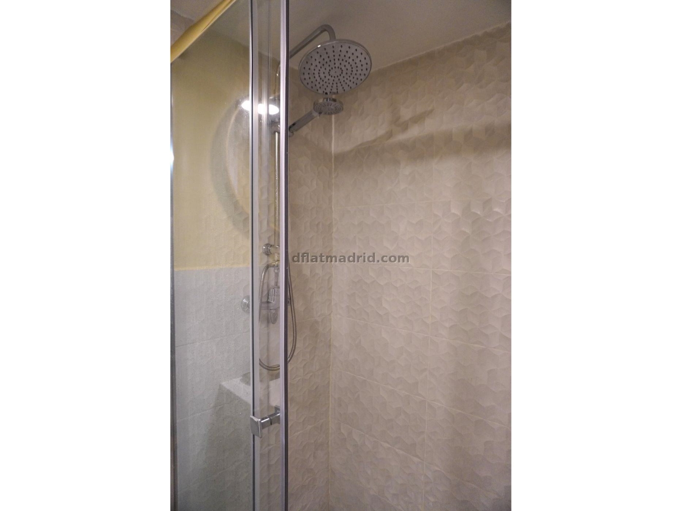 Bright Studio in Chamartin #2047 in Madrid
