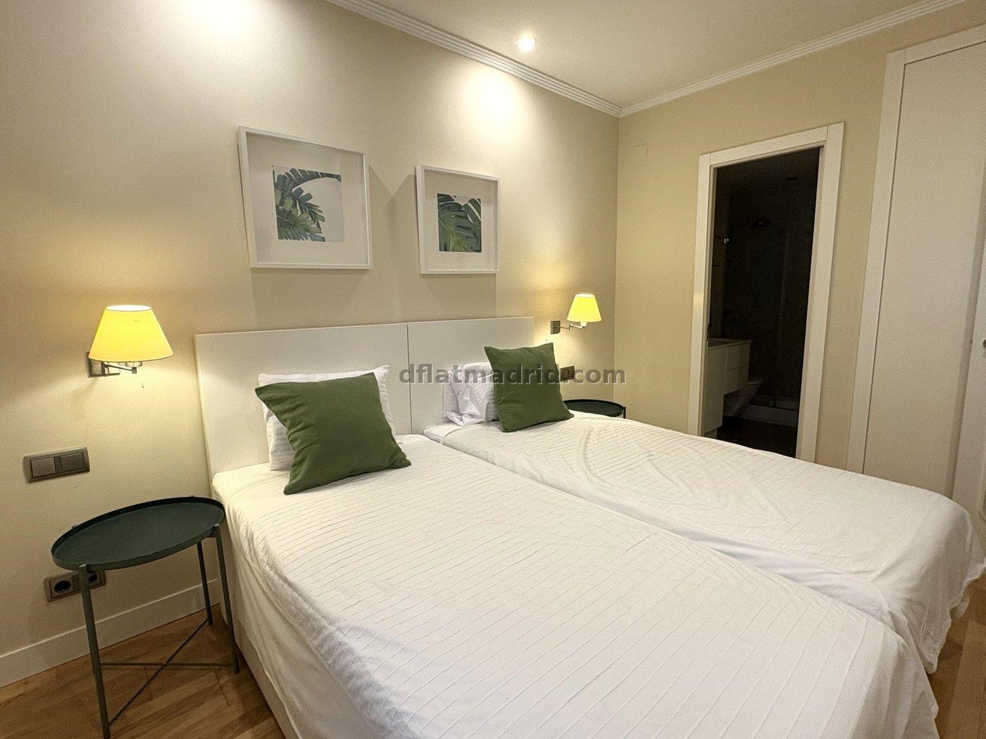 Apartamento en Chamberi de 2 Dormitorios #2045 en Madrid