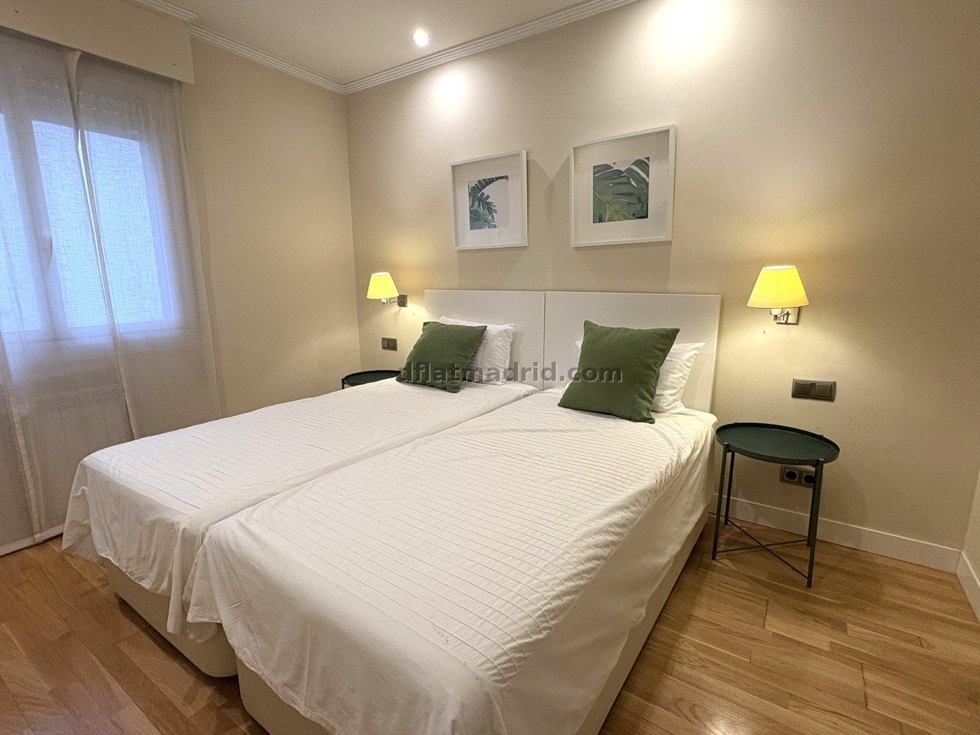 Apartamento en Chamberi de 2 Dormitorios #2045 en Madrid