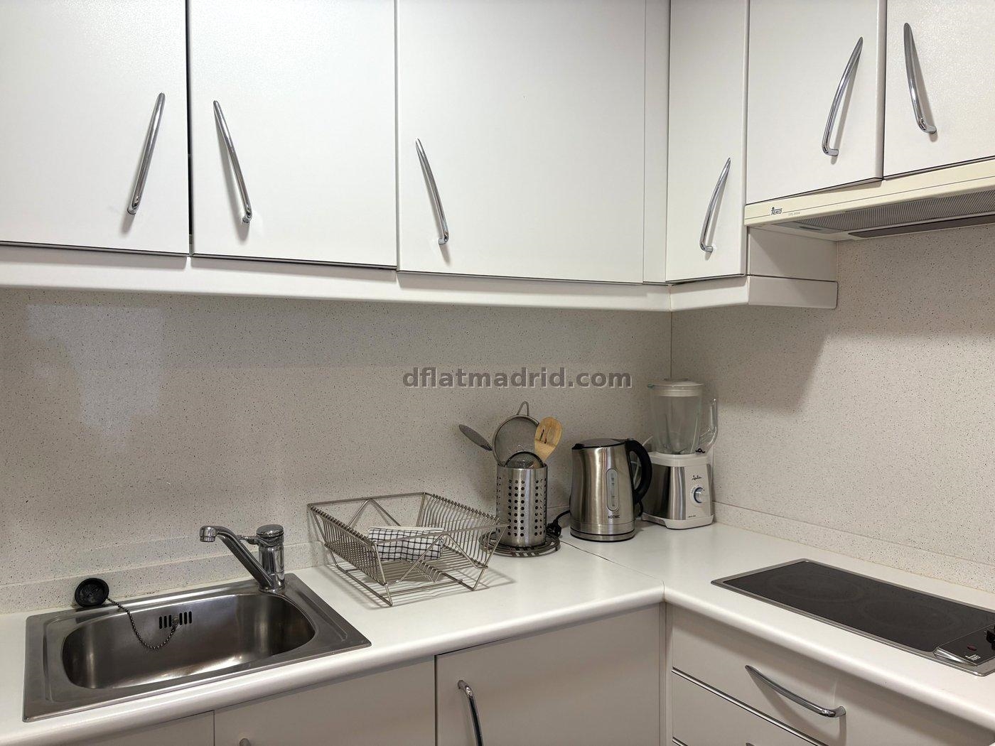 Apartamento en Chamberi de 2 Dormitorios #2045 en Madrid