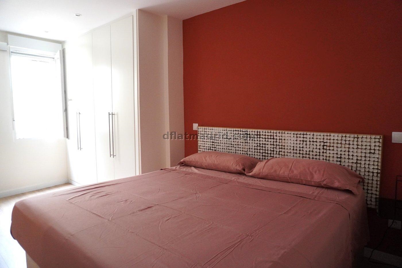 Apartamento en Centro de 1 Dormitorio #2049 en Madrid
