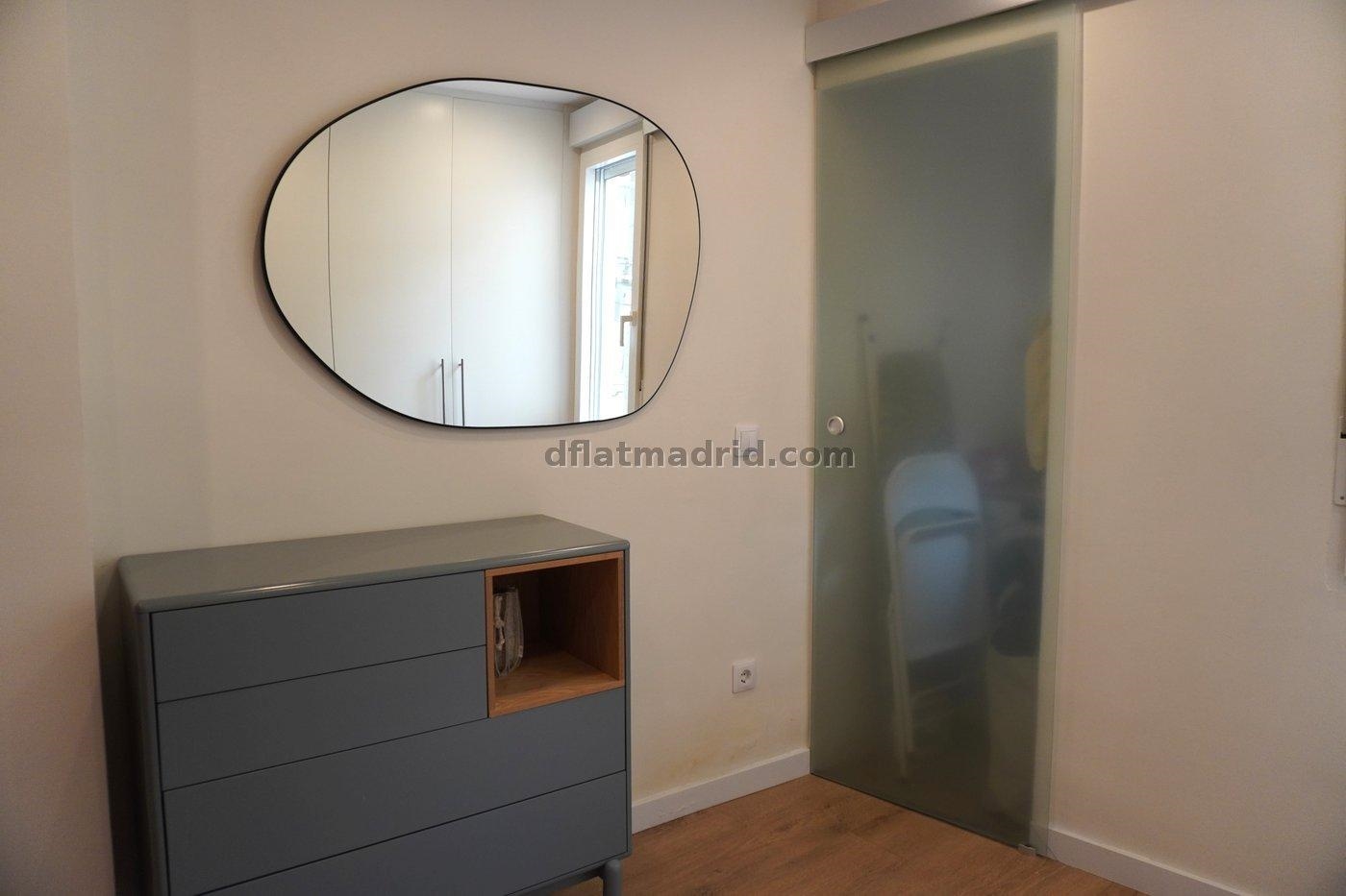 Apartamento en Centro de 1 Dormitorio #2049 en Madrid