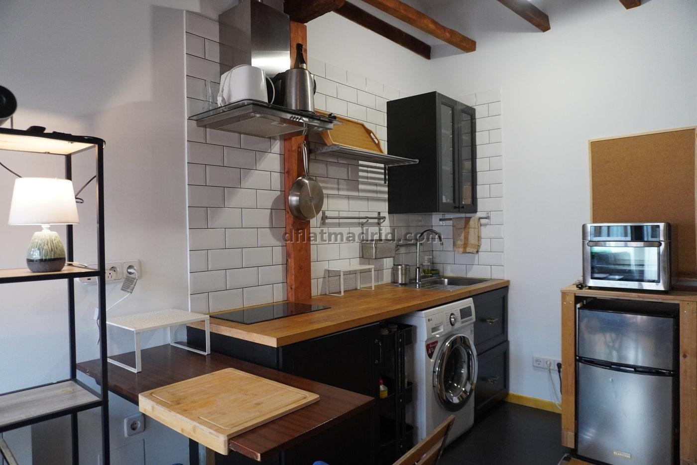 Apartamento en Tetuan de 1 Dormitorio #2048 en Madrid
