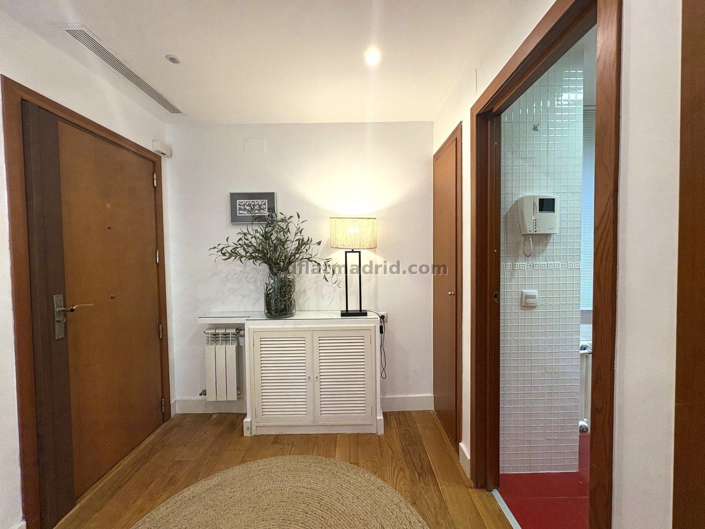 Apartamento en Retiro de 2 Dormitorios #2051 en Madrid