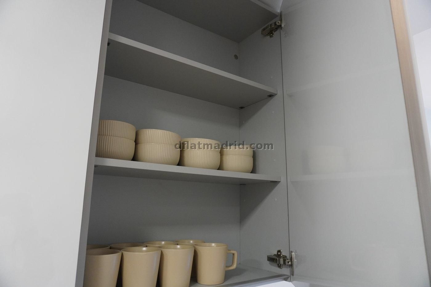 Apartamento en Hortaleza de 1 Dormitorio #2054 en Madrid
