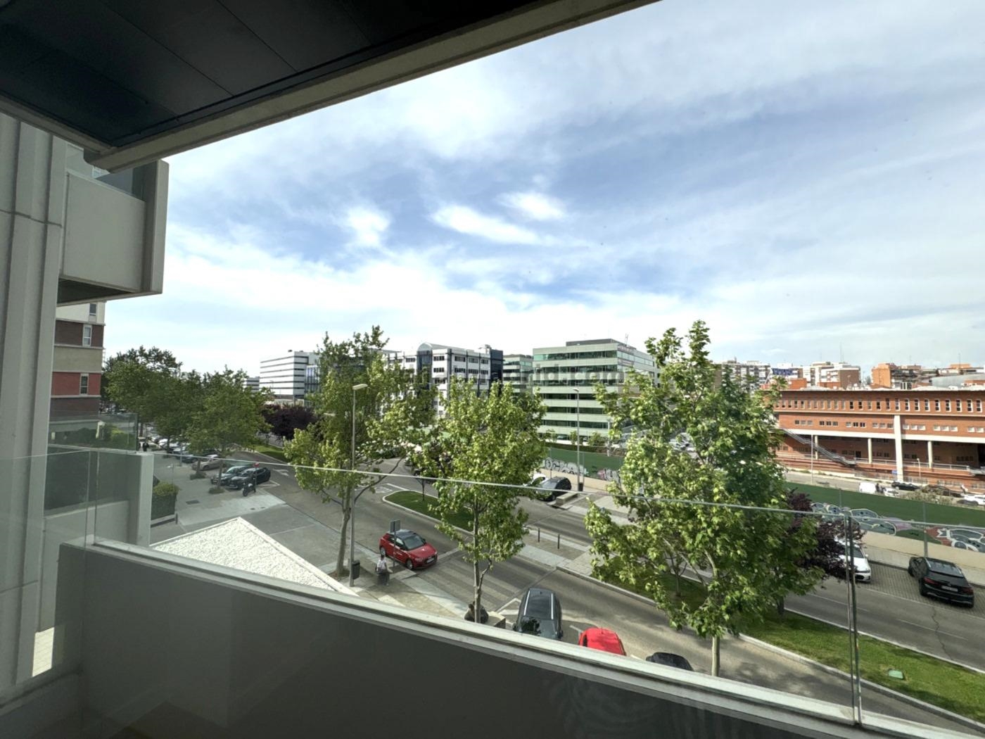 Apartamento en Hortaleza de 1 Dormitorio #2054 en Madrid