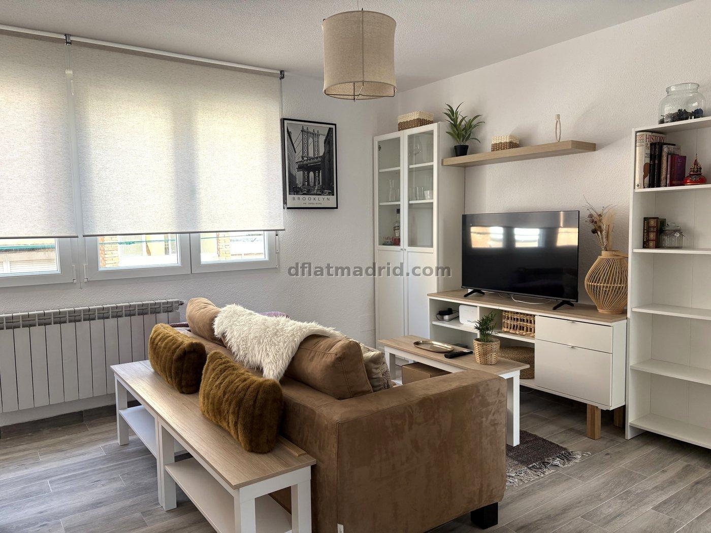 Apartamento Amplio en Hortaleza de 3 Dormitorios #2057 en Madrid