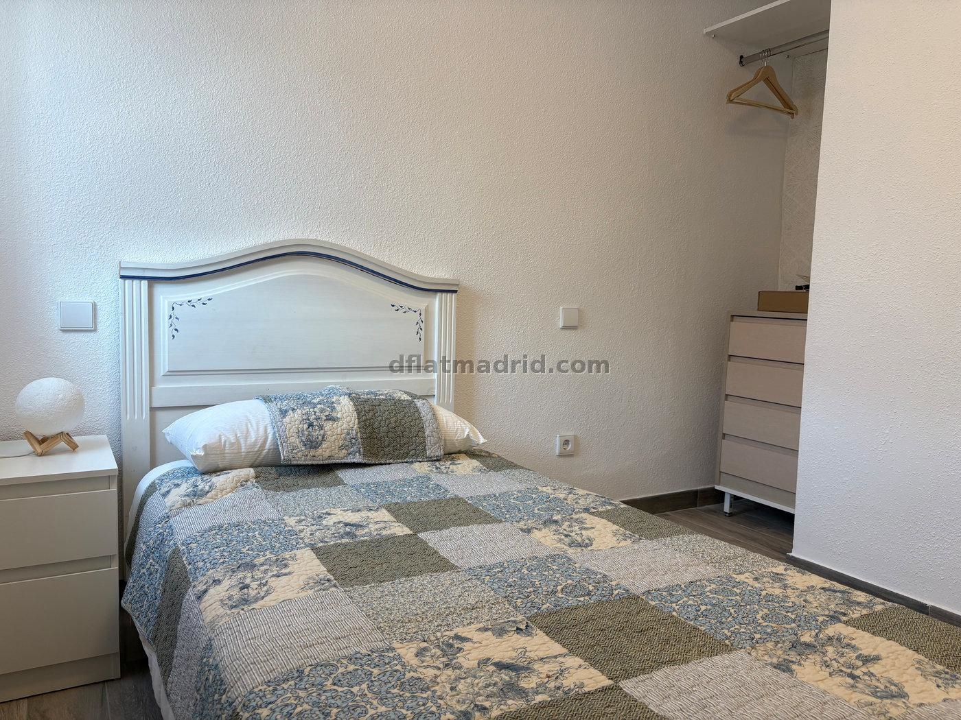 Apartamento Amplio en Hortaleza de 3 Dormitorios #2057 en Madrid