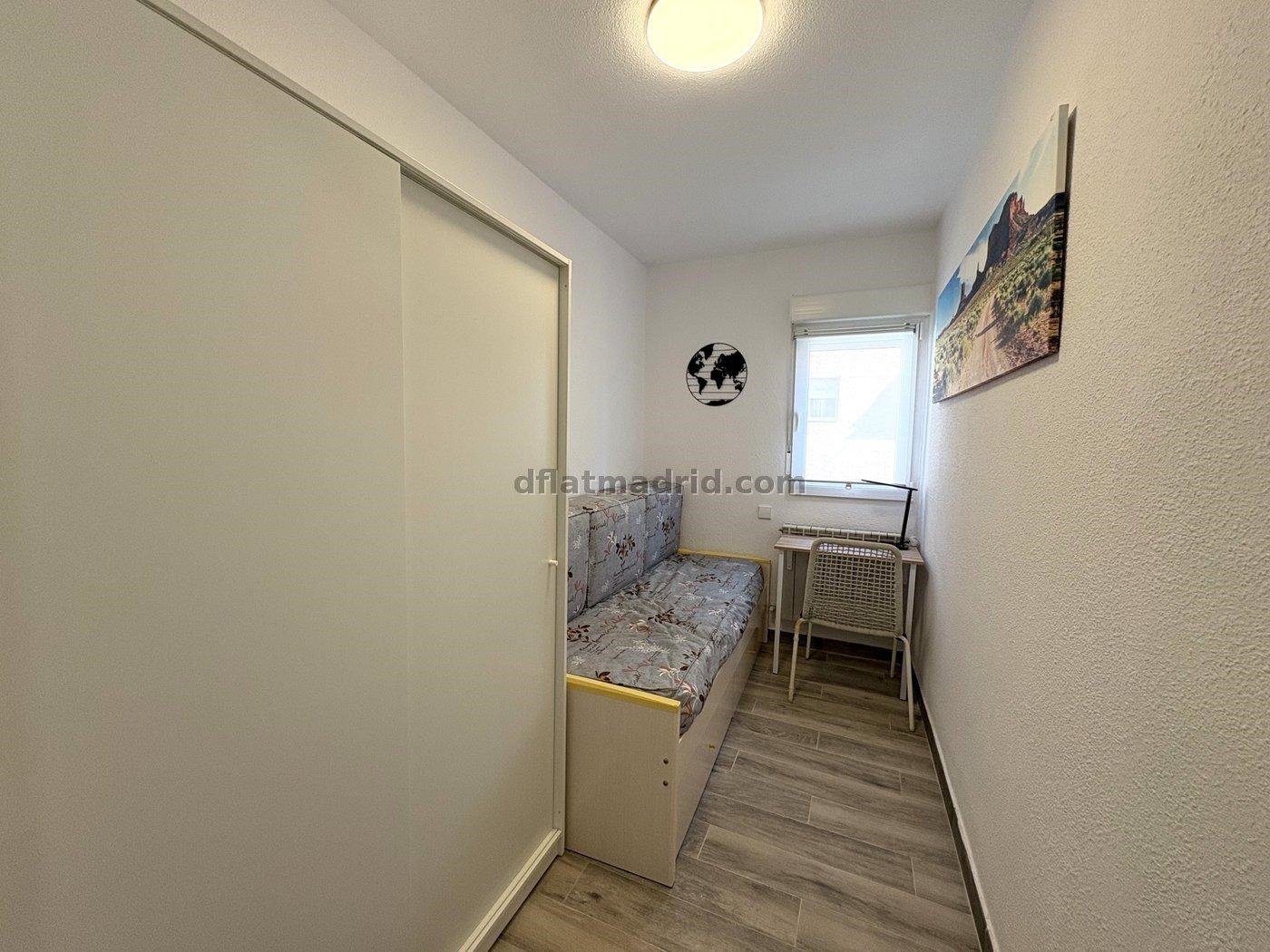 Apartamento Amplio en Hortaleza de 3 Dormitorios #2057 en Madrid