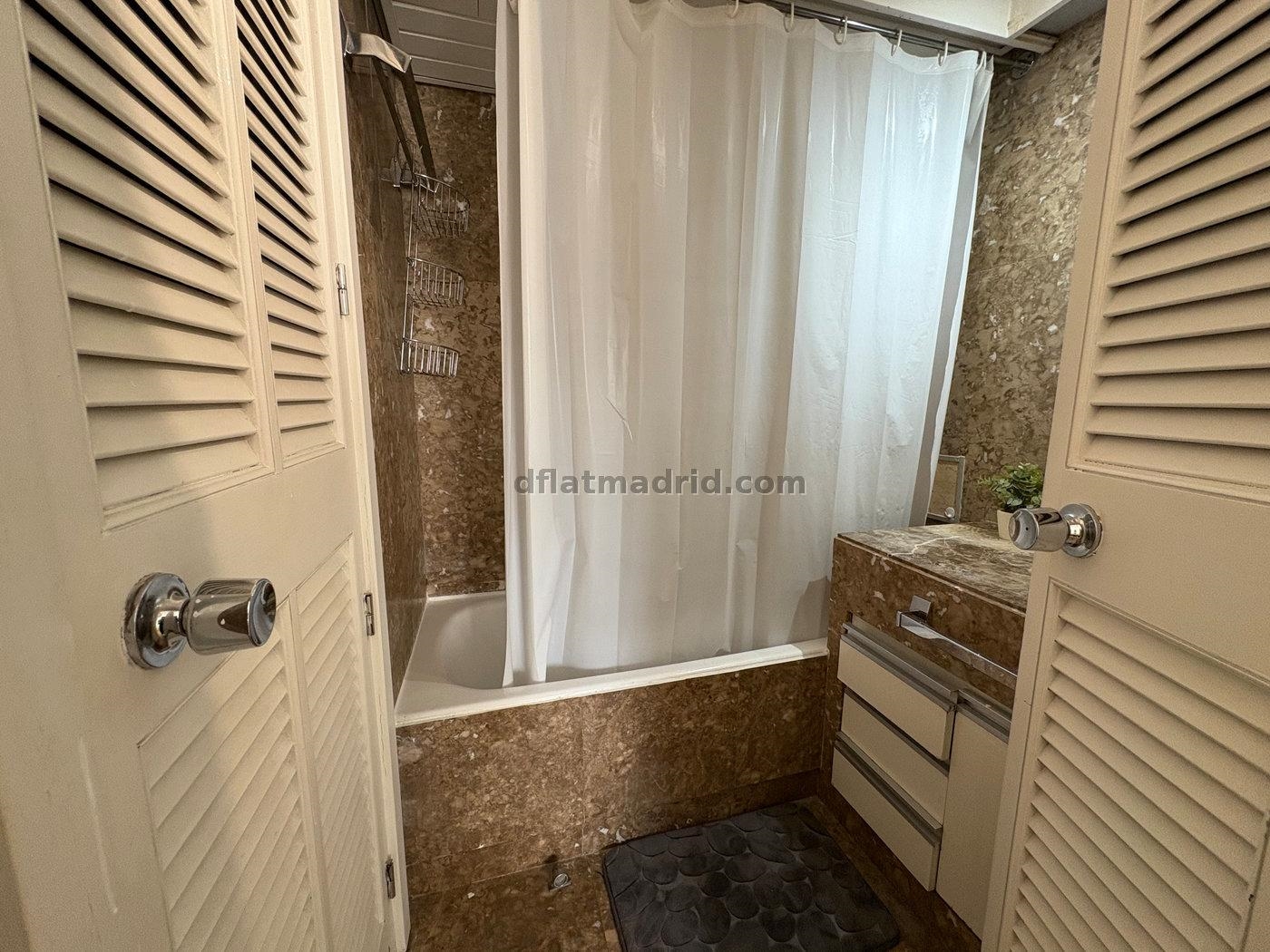 Apartamento en Chamartin de 1 Dormitorio #2061 en Madrid