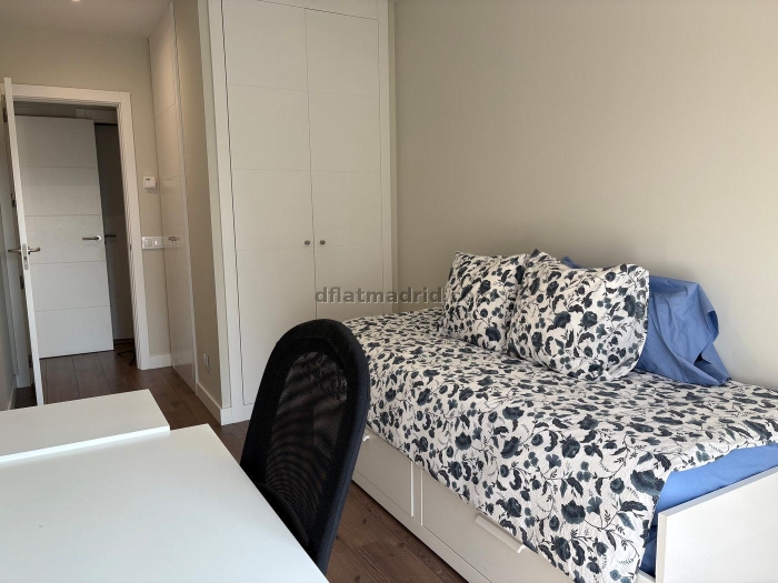 Apartamento en Chamartin de 2 Dormitorio #2075 en Madrid