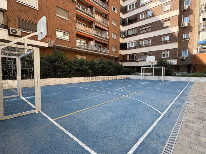 Apartamento en Chamartin de 2 Dormitorio #2075 en Madrid