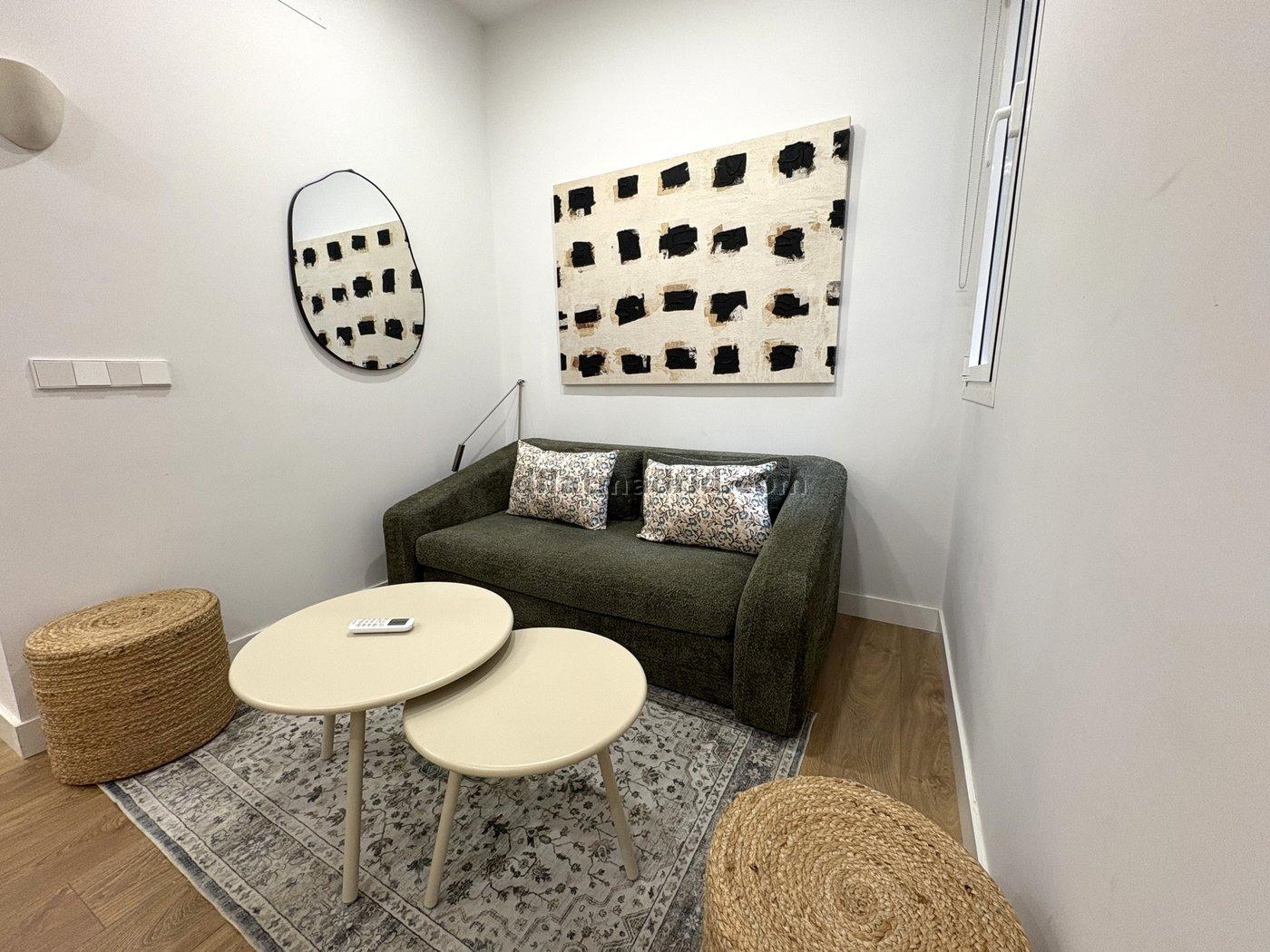 Apartamento en Chamberi de 1 Dormitorio #2076 en Madrid