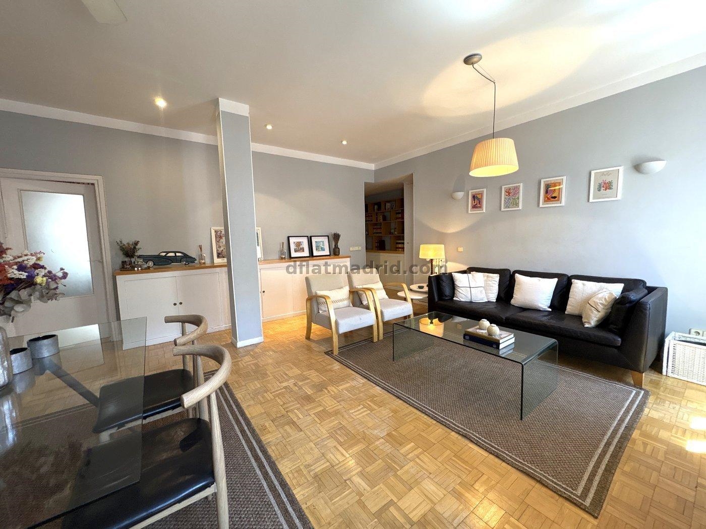 Spacious Apartment in Salamanca of 3 Bedrooms #2077 in Madrid