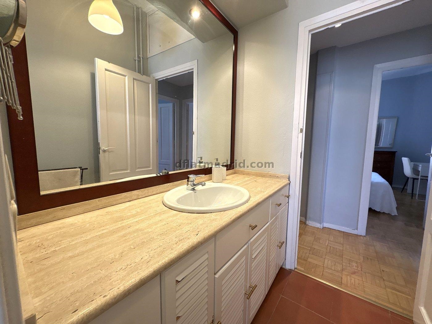 Spacious Apartment in Salamanca of 3 Bedrooms #2077 in Madrid
