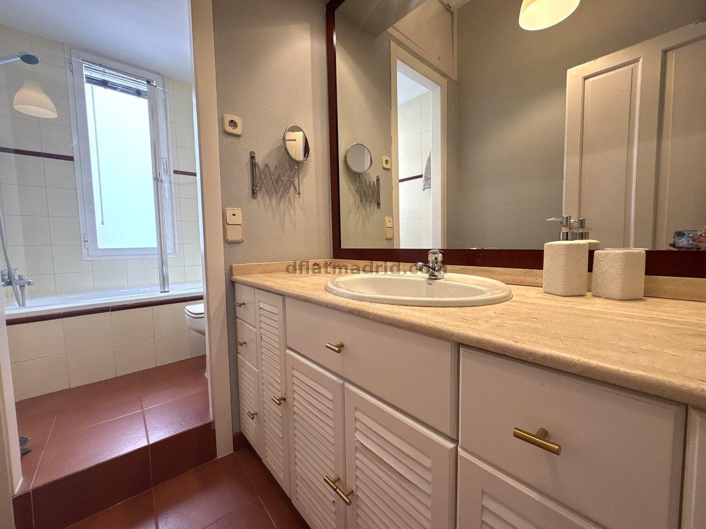 Spacious Apartment in Salamanca of 3 Bedrooms #2077 in Madrid