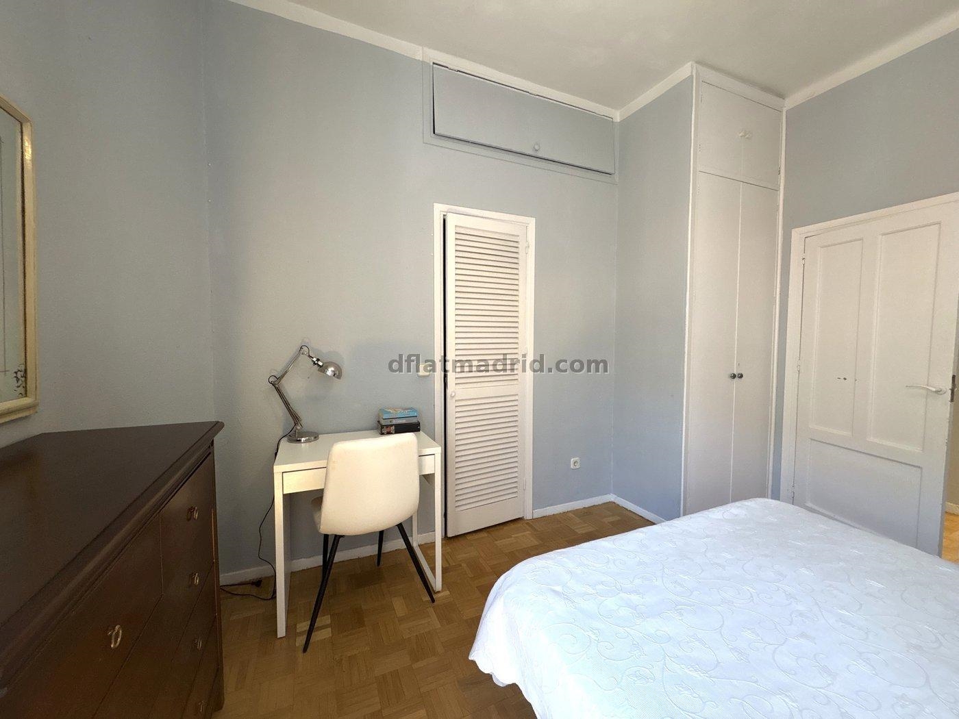 Spacious Apartment in Salamanca of 3 Bedrooms #2077 in Madrid