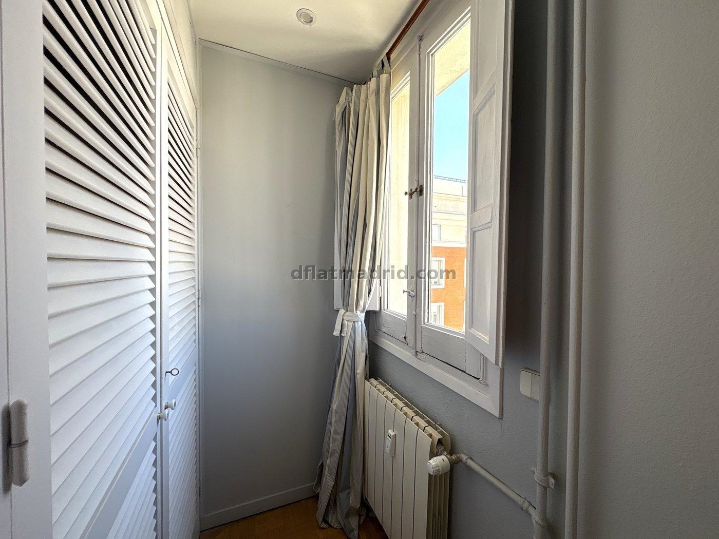 Spacious Apartment in Salamanca of 3 Bedrooms #2077 in Madrid