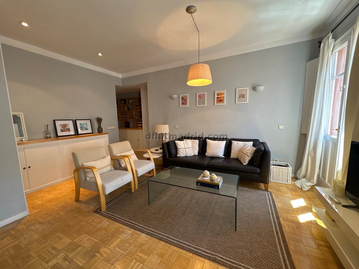Spacious Apartment in Salamanca of 3 Bedrooms #2077 in Madrid