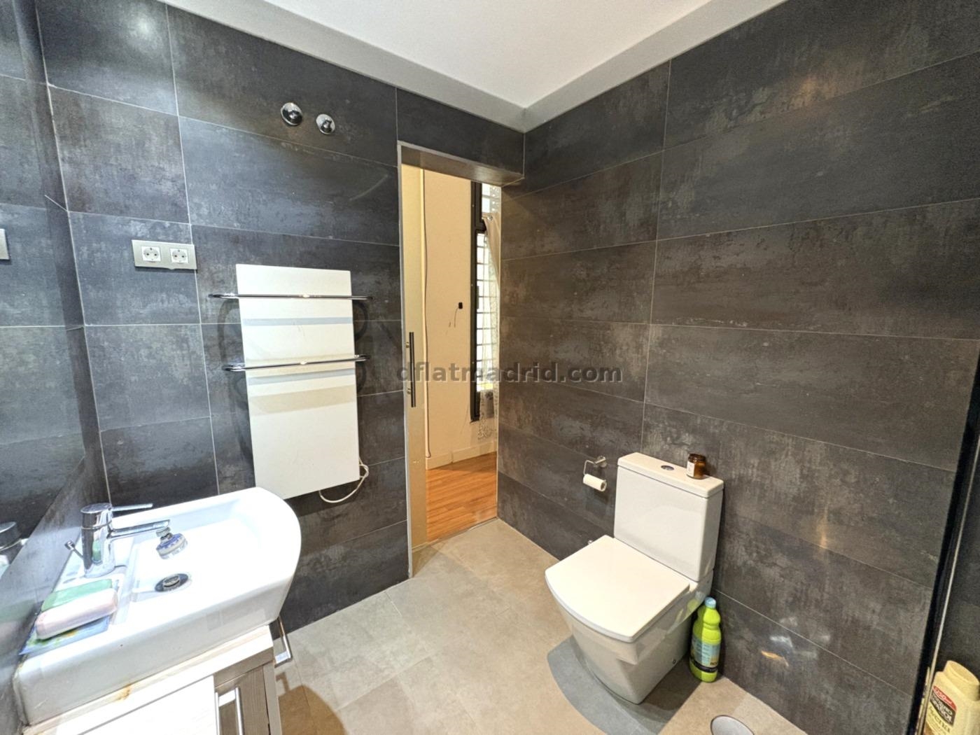Spacious Apartment in Arganzuela of 3 Bedrooms #2078 in Madrid
