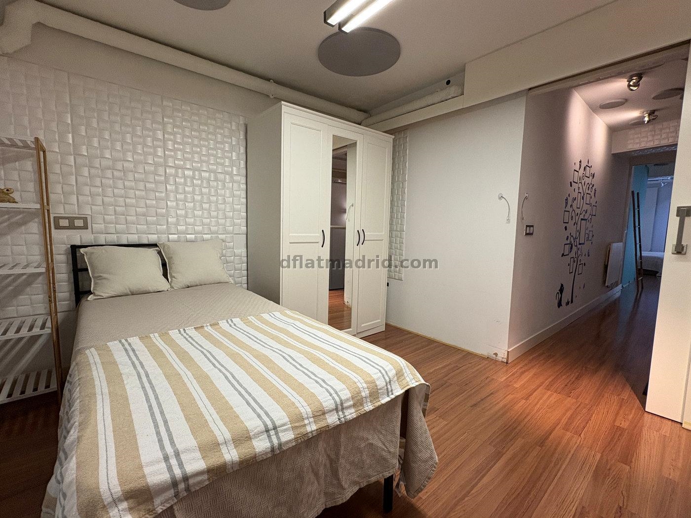 Spacious Apartment in Arganzuela of 3 Bedrooms #2078 in Madrid