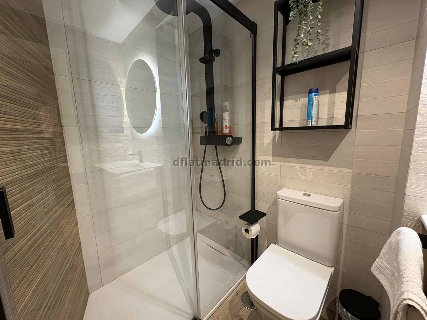 Apartamento de 1 Dormitorio #2093 en Madrid