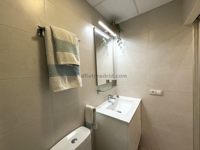 Apartamento en el Centro de 1 Dormitorio #2095 en Madrid