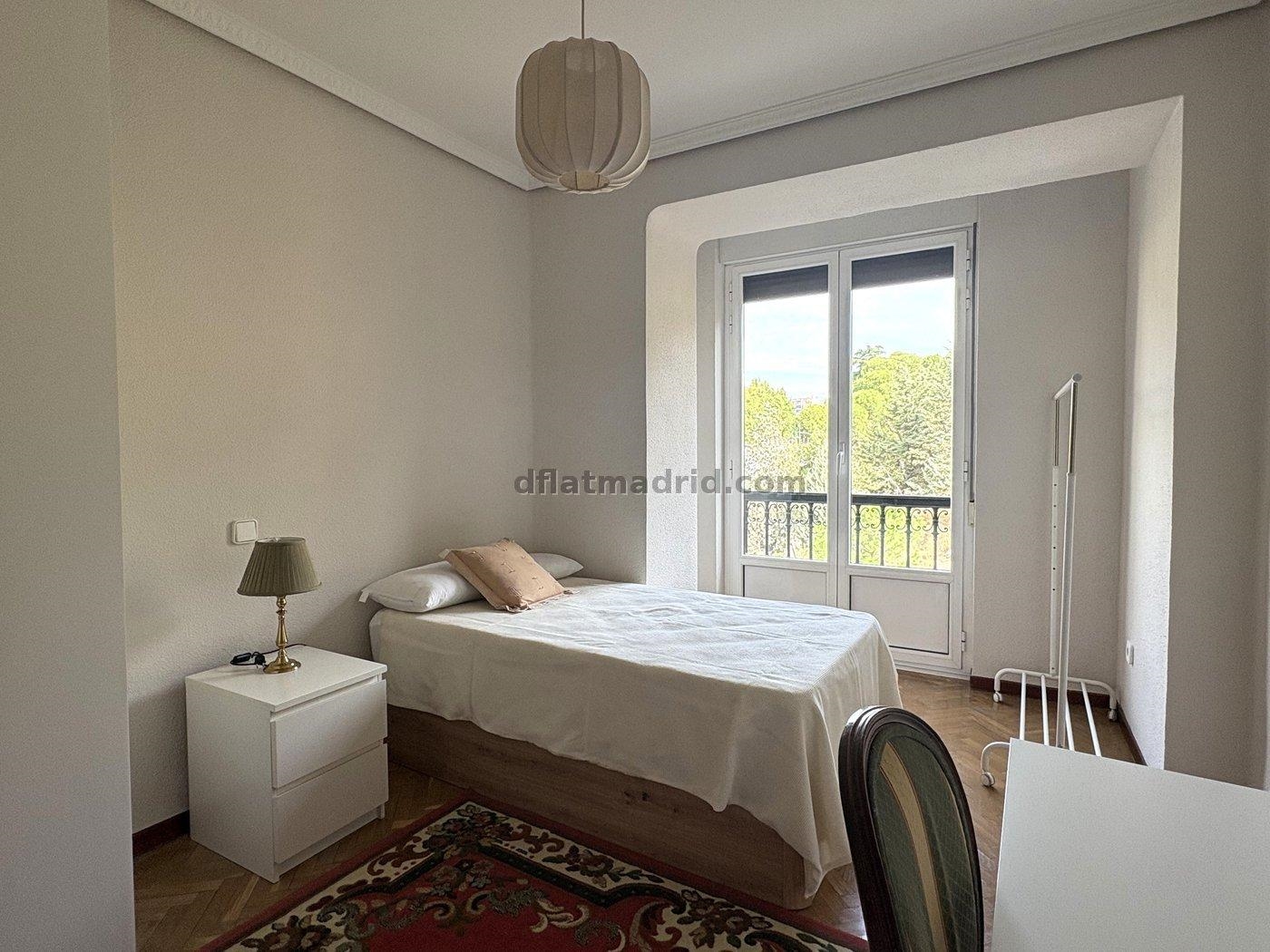 Spacious Apartment in Retiro of 3 Bedrooms #2096 in Madrid