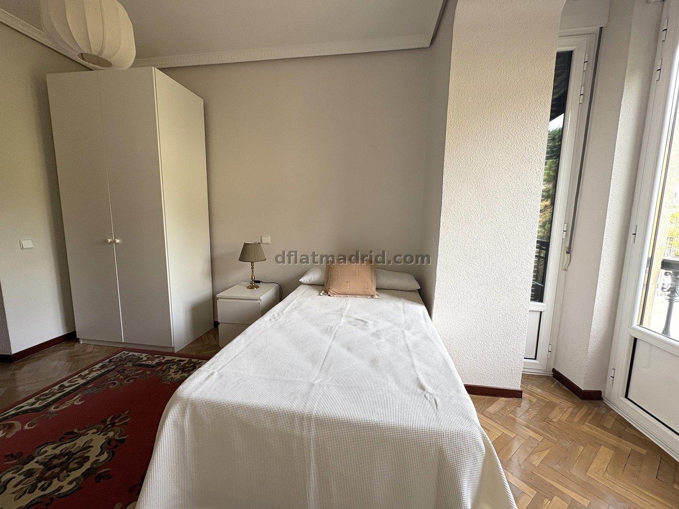 Spacious Apartment in Retiro of 3 Bedrooms #2096 in Madrid