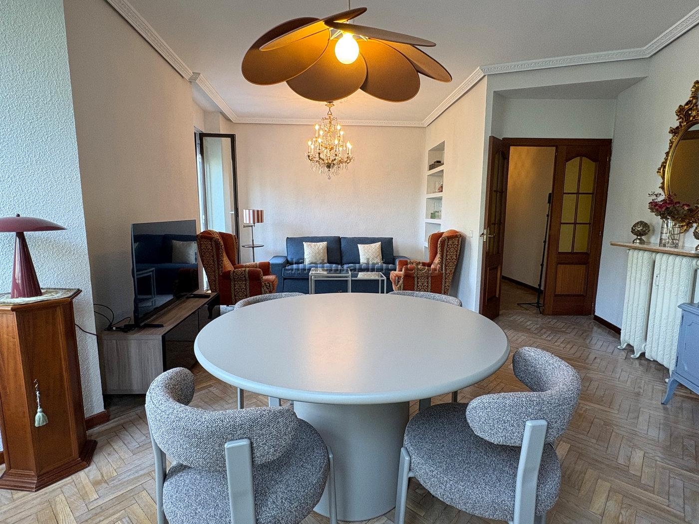 Spacious Apartment in Retiro of 3 Bedrooms #2096 in Madrid