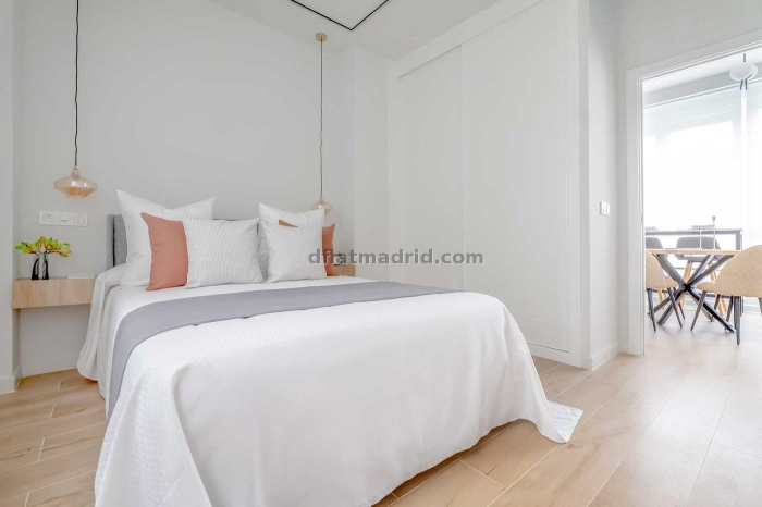 Apartamento en Chamartin de 2 Dormitorios #2099 en Madrid