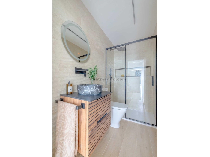 Apartamento en Chamartin de 2 Dormitorios #2099 en Madrid
