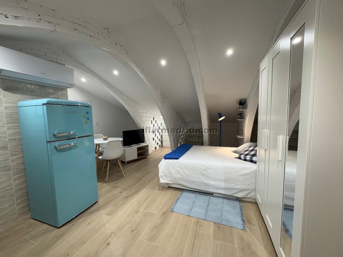 Room in Segovia o #2100 in Segovia