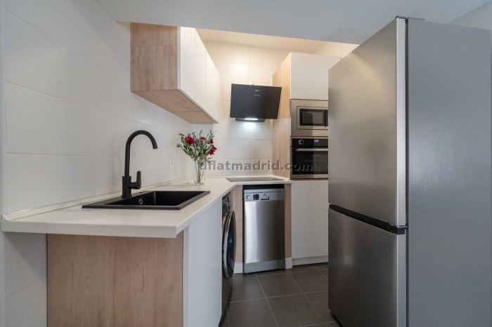 Cosy Apartment in Carabanchel of 2 Bedrooms #2101 in Madrid