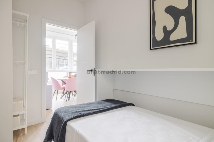 Apartamento en Chamartin de 2 Dormitorios #2103 en Madrid