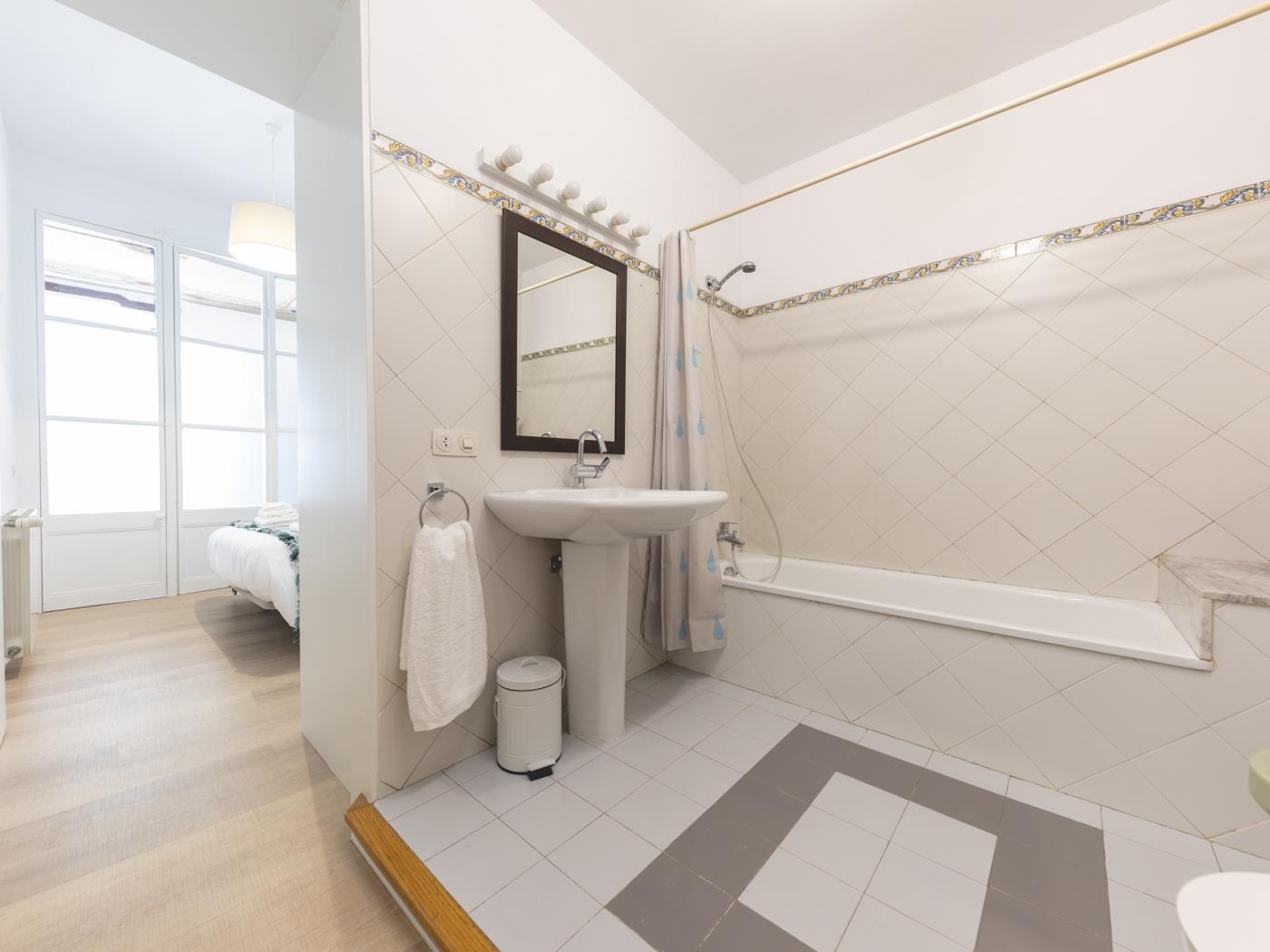 Plaça del Vi - Apartament de vacances a Girona | Bravissimo a Girona